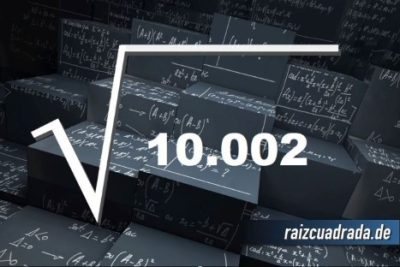 Resultado de la raíz de 10002