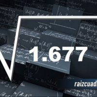 ¿Qué se obtiene al resolver la raíz cuadrada de 1677?