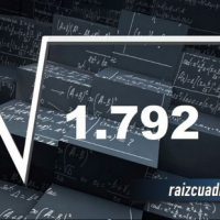 ¿Cuál es el resultado de la raíz cuadrada de 1792?