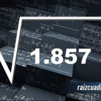 ¿Qué se obtiene al resolver la raíz de 1857?