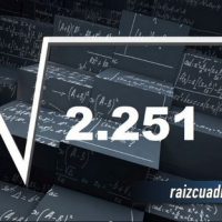 Resultado de la raíz cuadrada de 2251