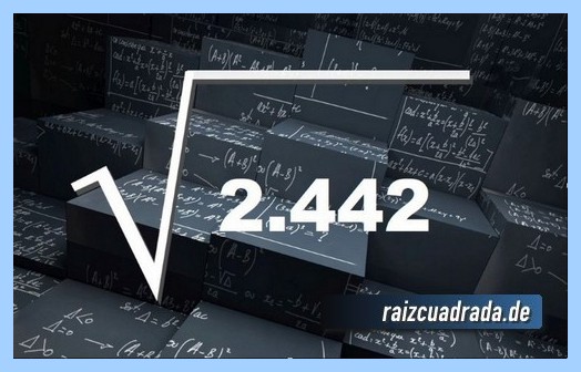 Como se representa habitualmente la operación matemática raíz de 2442