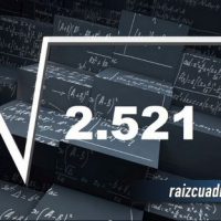 ¿Cuál es el resultado de la raíz de 2521?