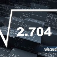Resultado de la raíz de 2704