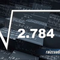 ¿Qué se obtiene al resolver la raíz cuadrada de 2784?