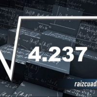 ¿Qué se obtiene al resolver la raíz cuadrada de 4237?