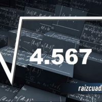 Resultado de la raíz de 4567