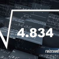 ¿Cuál es el resultado de la raíz cuadrada de 4834?