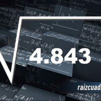 Resultado de la raíz de 4843