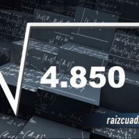 ¿Cuál es el resultado de la raíz de 4850?