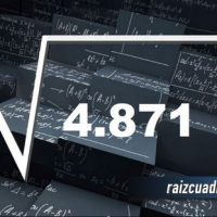 ¿Qué resultado obtenemos al resolver la raíz de 4871?