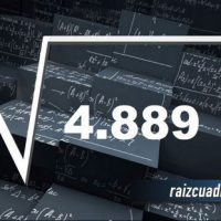 Resultado de la raíz de 4889