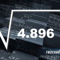 Resultado de la raíz cuadrada de 4896