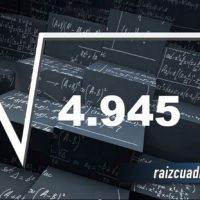 Resultado de la raíz de 4945