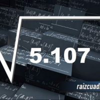 ¿Qué se obtiene al resolver la raíz cuadrada de 5107?