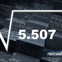 ¿Cuál es el resultado de la raíz de 5507?