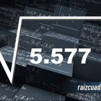 ¿Qué se obtiene al resolver la raíz cuadrada de 5577?