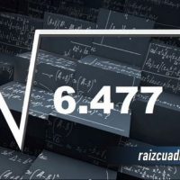 ¿Qué se obtiene al resolver la raíz cuadrada de 6477?