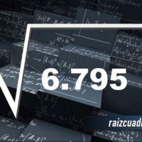 Resultado de la raíz cuadrada de 6795