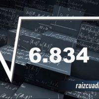 Resultado de la raíz de 6834