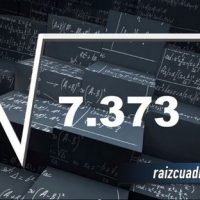 Resultado de la raíz cuadrada de 7373