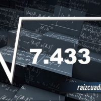 ¿Qué se obtiene al resolver la raíz cuadrada de 7433?