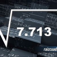 Resultado de la raíz cuadrada de 7713