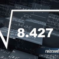 Resultado de la raíz de 8427