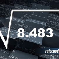 ¿Qué resultado obtenemos al resolver la raíz cuadrada de 8483?