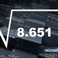 Resultado de la raíz de 8651