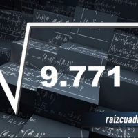 ¿Cuál es la raíz cuadrada de 9771?