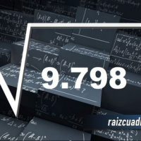 Resultado de la raíz cuadrada de 9798